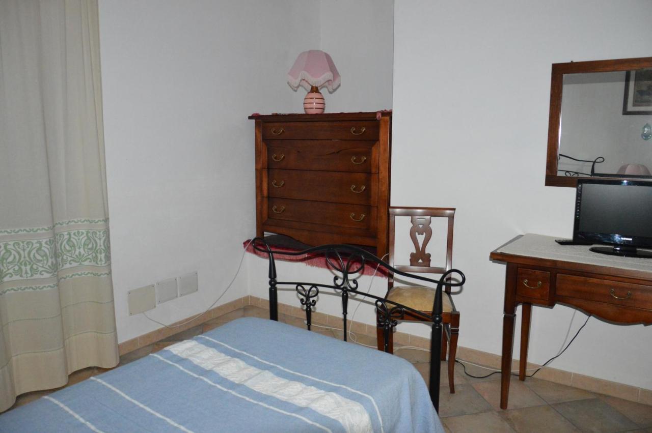 Sa Domo Tua Iun E5942 Bed & Breakfast Bonorva ภายนอก รูปภาพ